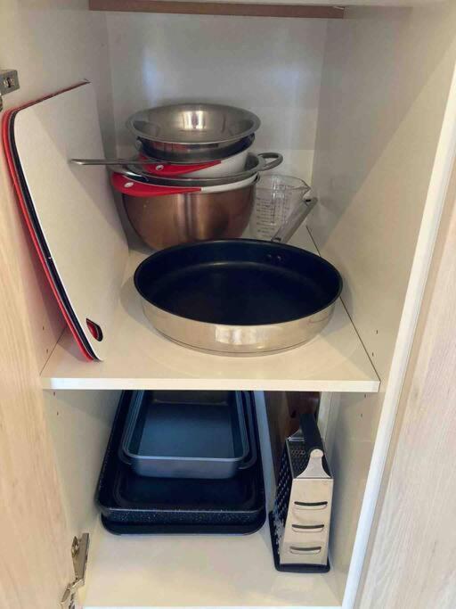 Cheerful 2 Bedroom Townhouse In Addington! كريستتشيرش المظهر الخارجي الصورة
