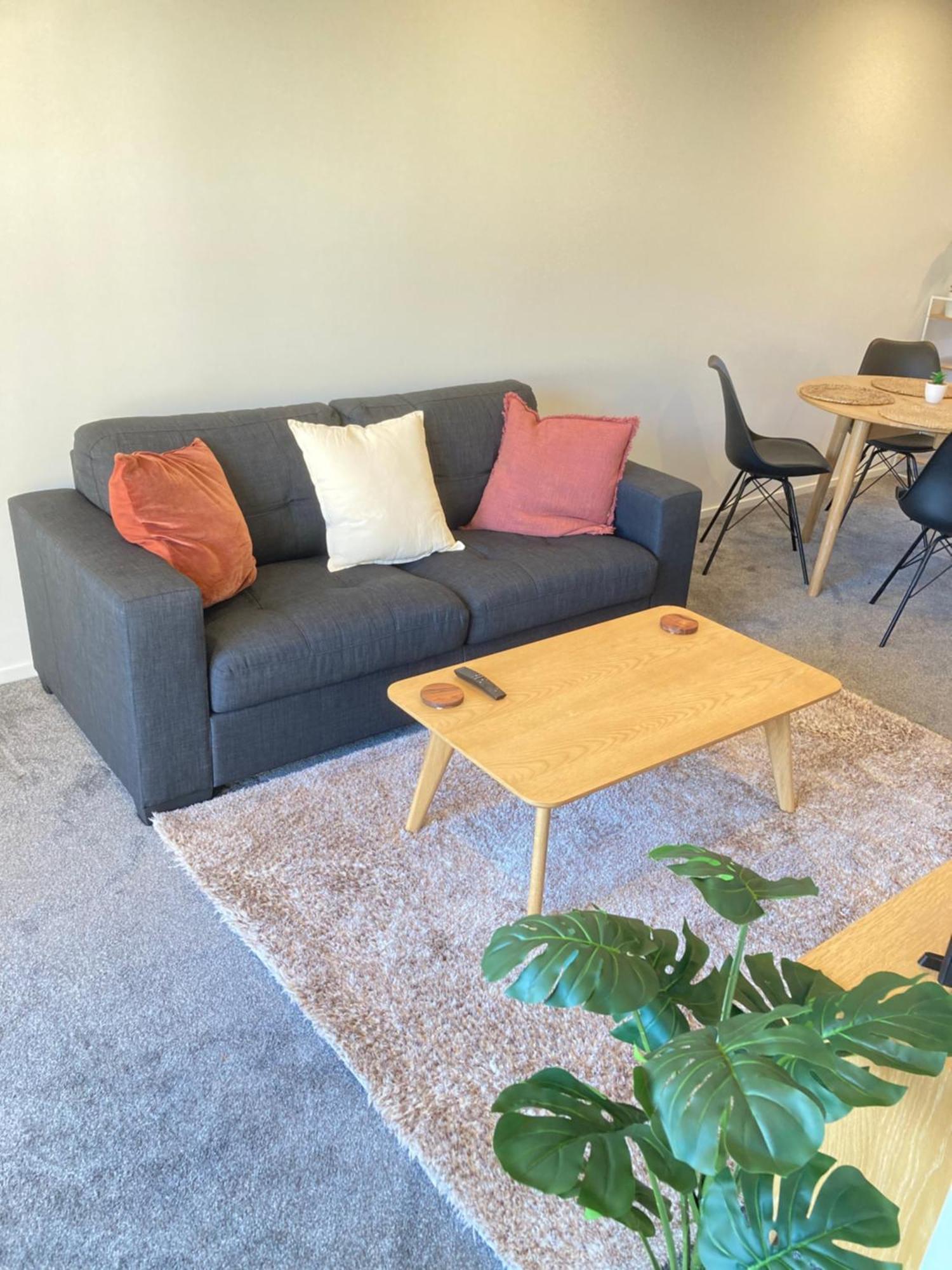 Cheerful 2 Bedroom Townhouse In Addington! كريستتشيرش المظهر الخارجي الصورة